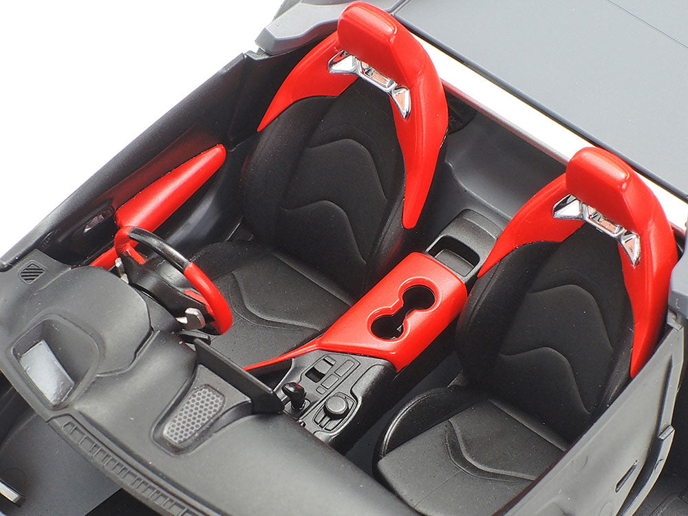 TAM24351 – Toyota GR Supra – Voiture de sport 1/24