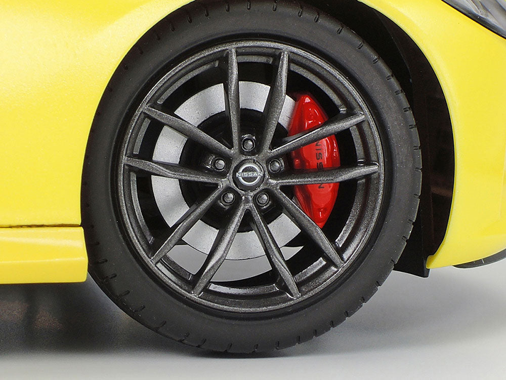TAM24363 – Nissan Z – Voiture de sport 1/24