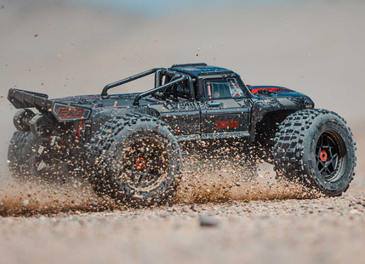 ARRMA ARA5810V2T1 – Outcast 8S EXB – Stunt Truck 1/5 RTR 4WD – Univers RcLoisirs