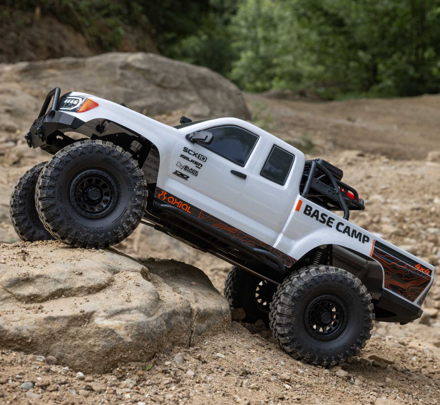 Axial SCX10 III Base Camp – Rock Crawler RC 1/10 RTR 4x4 brushed – AXI1375 – Univers RcLoisirs