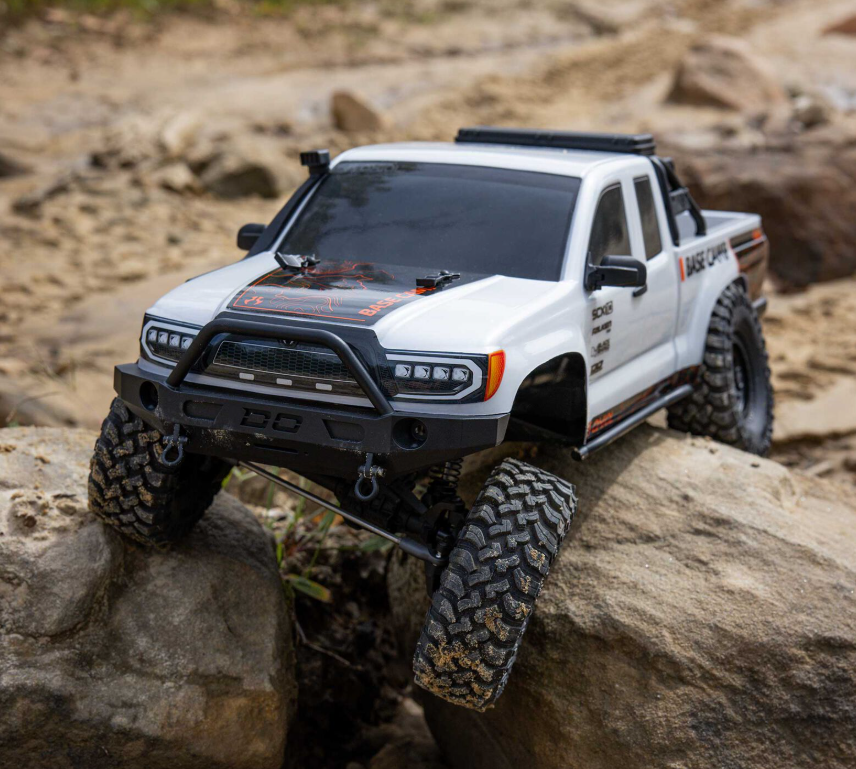 Axial SCX10 III Base Camp – Rock Crawler RC 1/10 RTR 4x4 brushed – AXI1375 – Univers RcLoisirs