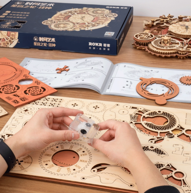 Horloge murale mécanique Zodiac – ROKR LC601 – Puzzle 3D