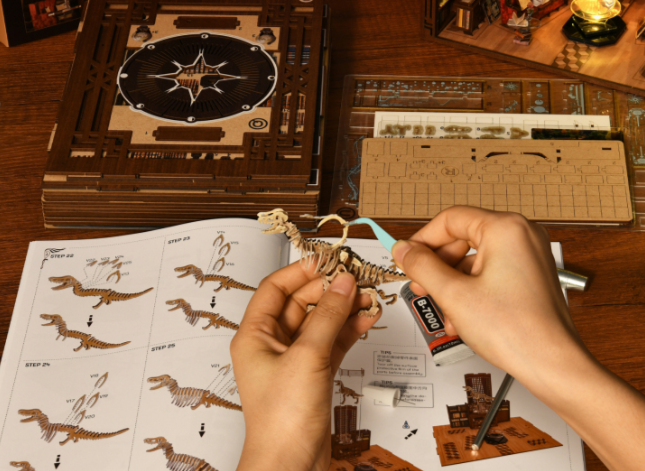 Musée de la Nature – Book Nook miniature 3D bois avec LED – Univers RcLoisirs