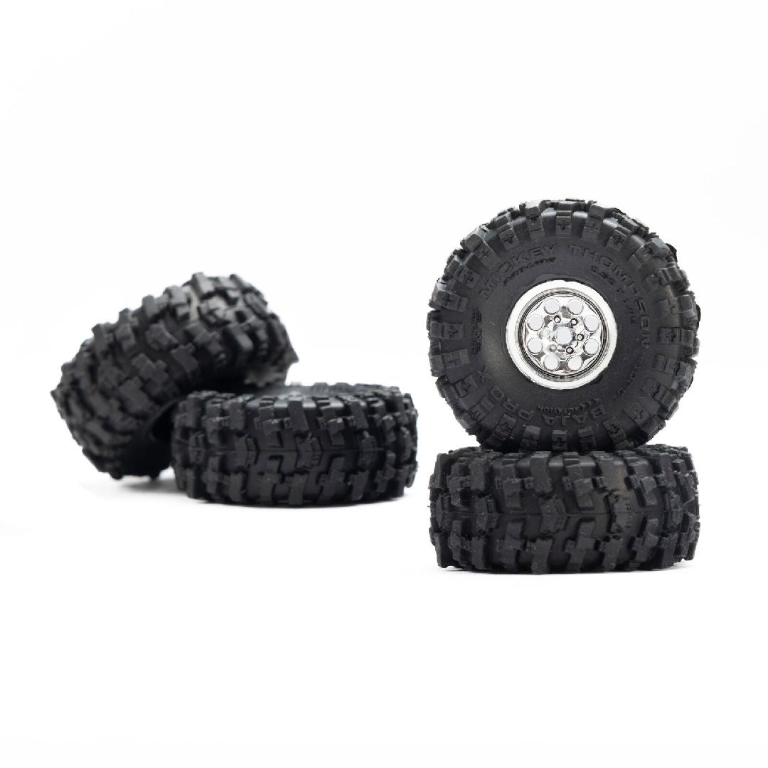 PRO1025110 pneus Baja Pro X Pro-Line montés SCX30 avec jantes Chrome Beast offrant traction extrême multi-terrain chez Univers RcLoisirs