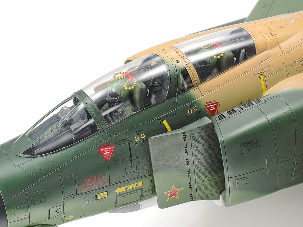 TAM60305 – McDonnell Douglas F-4C/D Phantom II – 1/32 – Univers RcLoisirs