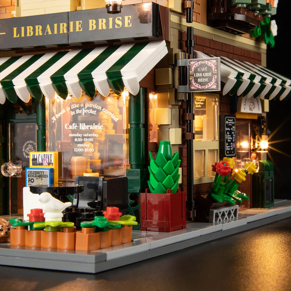 F9031 – Café-Librairie – La vie en ville – 1718 pcs – Lumibricks