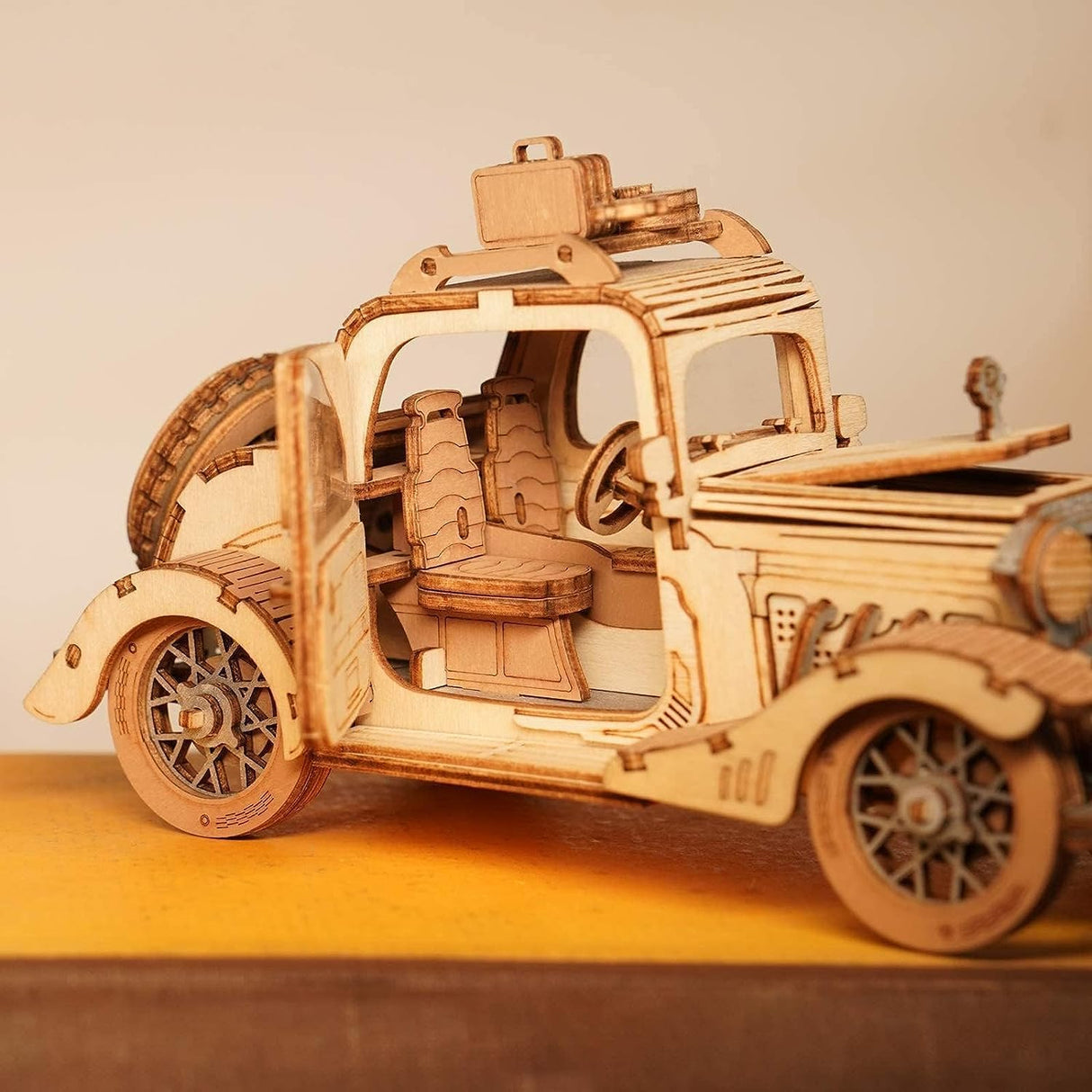 Voiture ancienne – ROKR TG504 - Puzzle 3D