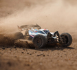 ARRMA Typhon Grom ARA2106 buggy 1/14 RTR brushed 4WD, tout-terrain compact avec moteur Spektrum 390, ESC 2-en-1 étanche, batterie et chargeur inclus, univers RcLoisirs.
