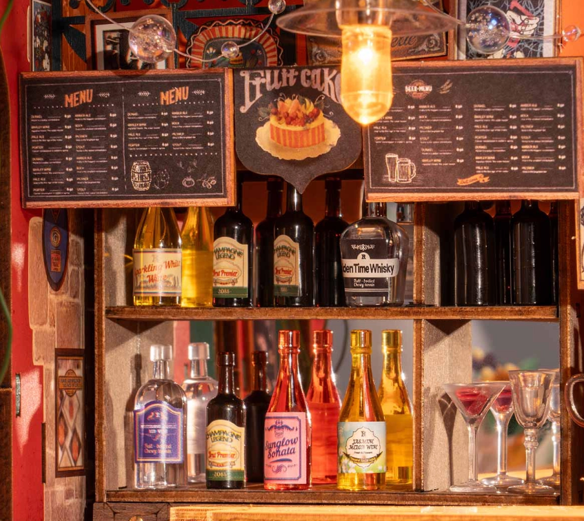 Bar-Restaurant Cheers – Rolife DG12 – Mini-maison à assembler - Univers RcLoisirs