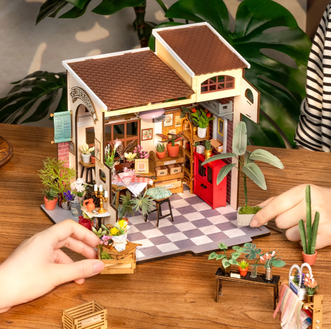 Assemblez la Rolife DG145 – Boutique de Fleurs. Kit miniature avec LED, ambiance florale romantique et détails réalistes. Univers RcLoisirs.