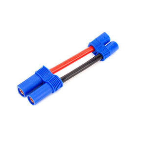 DYNC0030 adaptateur officiel Dynamite permettant de connecter une batterie EC5 à un appareil ou un ESC équipé d'un connecteur EC3. Construction robuste, faible résistance et installation sans soudure.