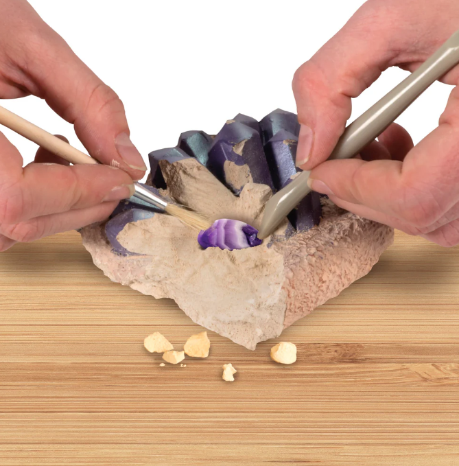 Déterrer des pierres précieuses – National Geographic – Univers RcLoisirs