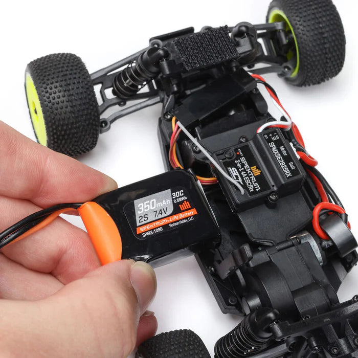 Univers RcLoisirs – Losi Micro-T 2S Stadium Truck 1/28 LOS-1392T1, voiture RC compacte RTR avec batterie incluse, camion radiocommandé 2WD LiPo USB-C, mini Stadium Truck tout-terrain unisexe pour trail, nature, modélisme RC intérieur extérieur, hobby modélisme, club RC et rassemblement de passionnés
