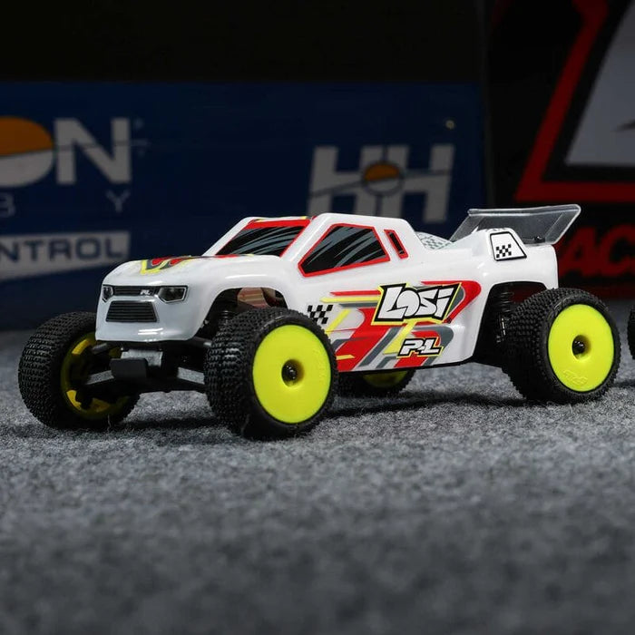 Univers RcLoisirs – Losi Micro-T 2S Stadium Truck 1/28 LOS-1392T1, voiture RC compacte RTR avec batterie incluse, camion radiocommandé 2WD LiPo USB-C, mini Stadium Truck tout-terrain unisexe pour trail, nature, modélisme RC intérieur extérieur, hobby modélisme, club RC et rassemblement de passionnés