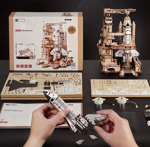 Navette spatiale mécanique – ROKR LKA02 – Puzzle 3D – Univers RcLoisirs