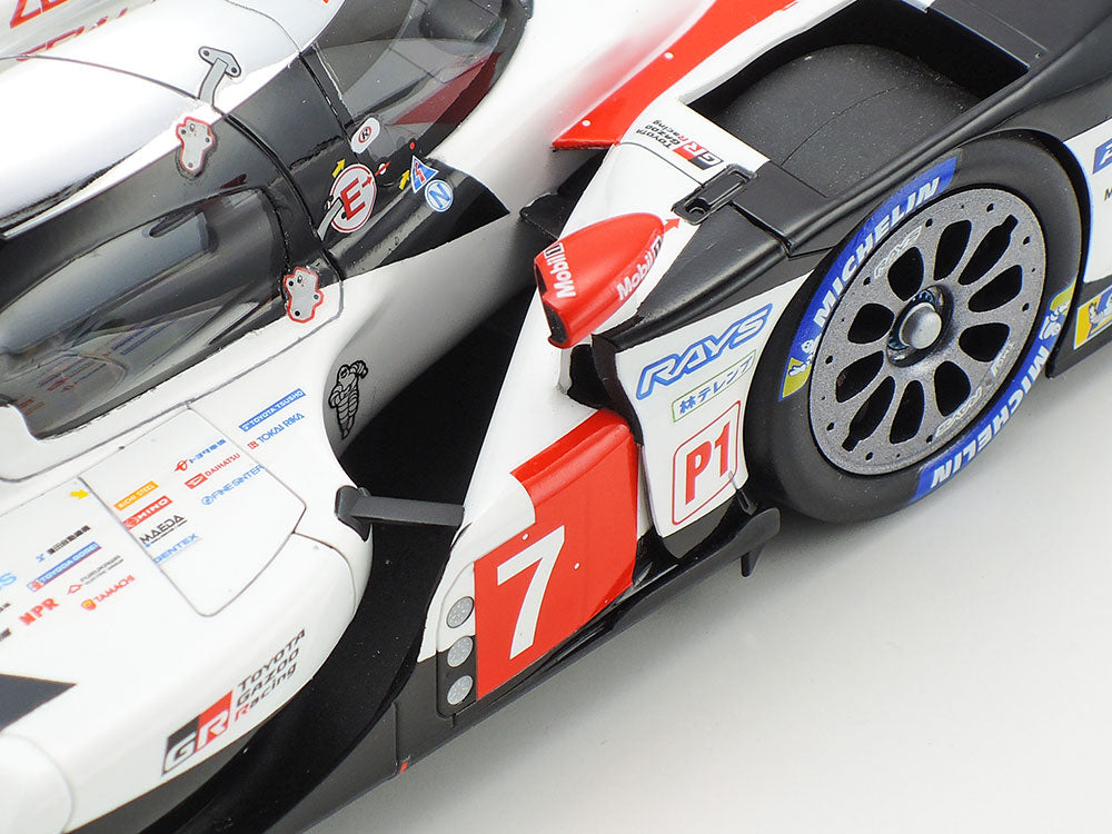 TAM24349 – Toyota TS050 Hybrid – Voiture de cours 1/24