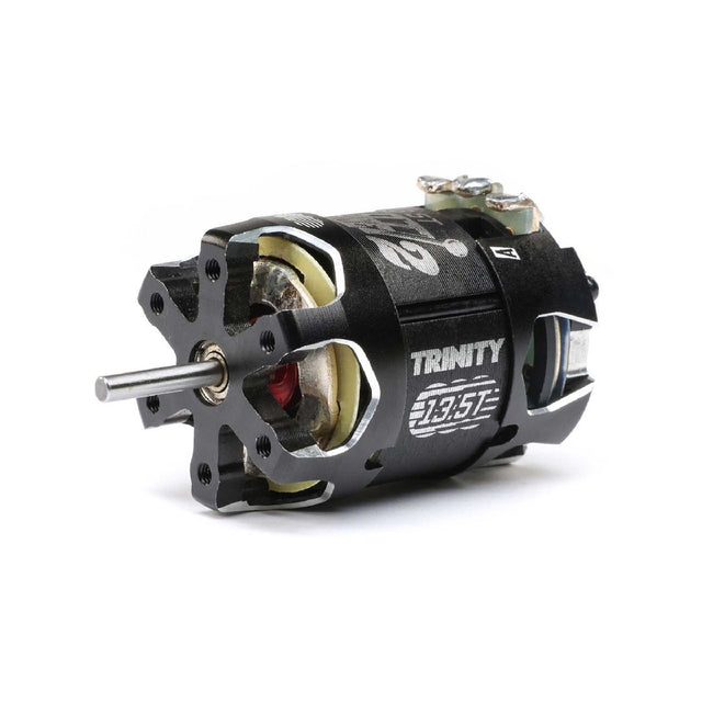 TRI-1051 moteur Trinity Slot Machine 2 13.5T Certified sélectionné pour performance maximale et constance en RC compétition.