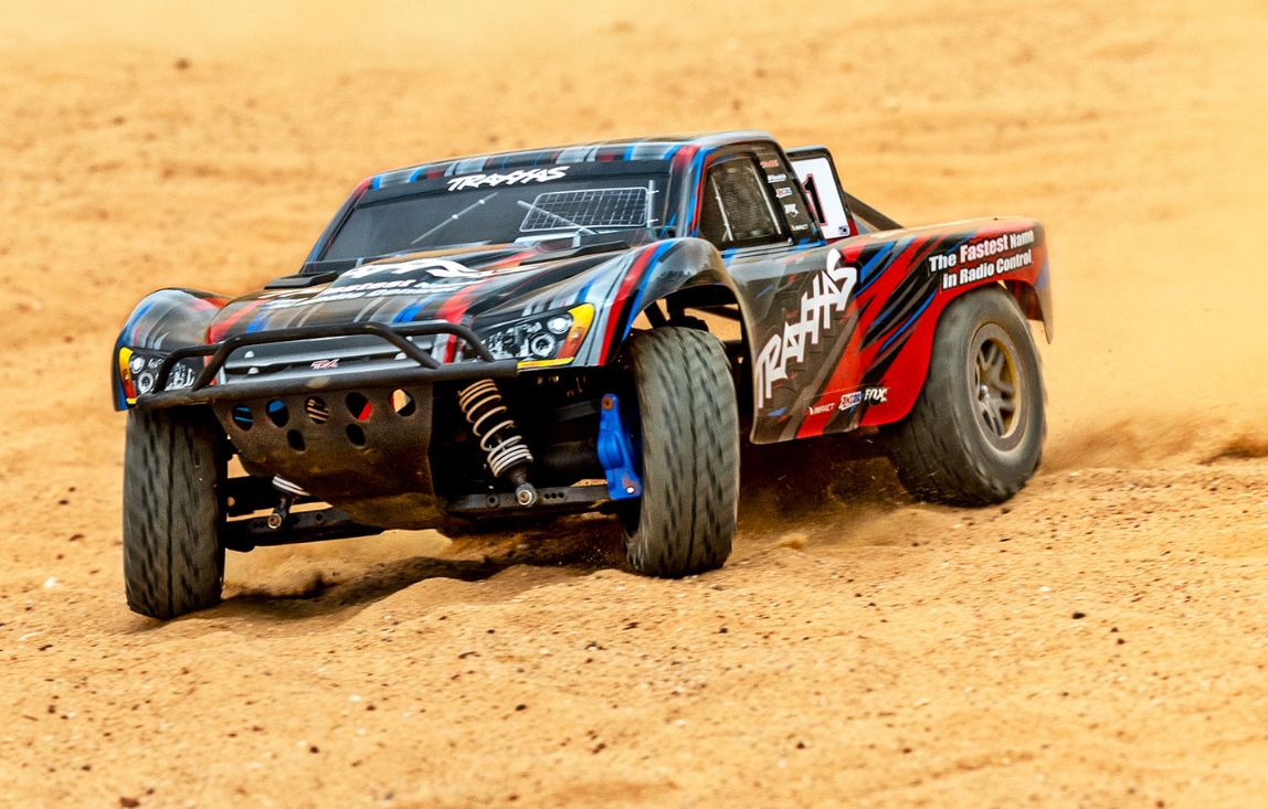 Traxxas TRA68154-4 – Slash BL-2s 1/10 4WD RTR Short Course – Univers RcLoisirs