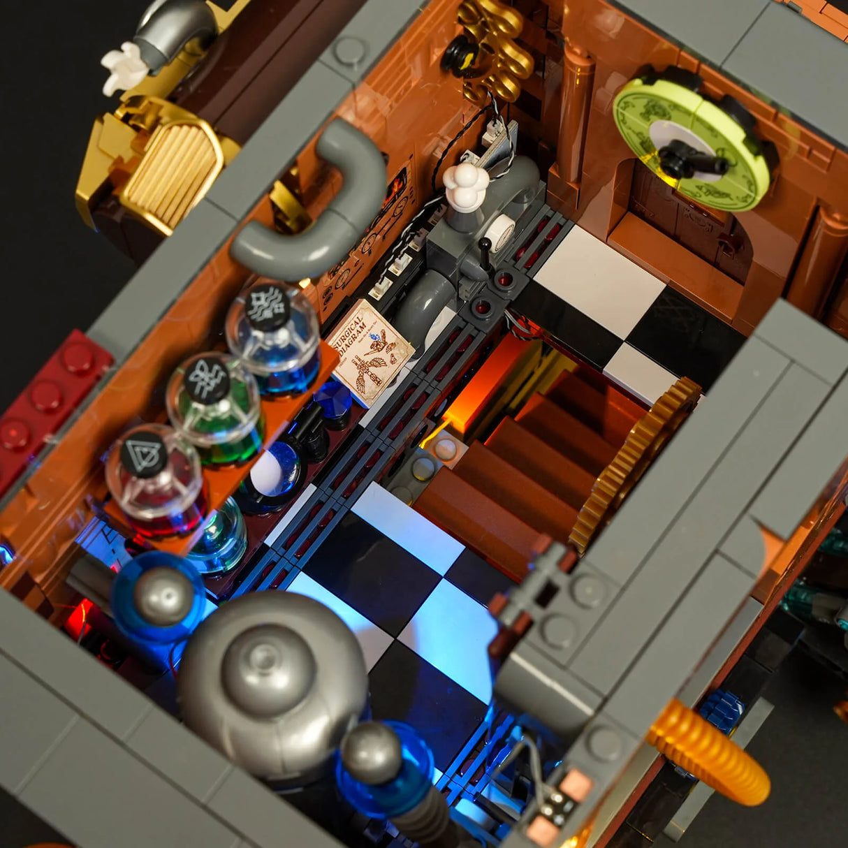 L9103 – Château ambulant de l'Alchimiste – Steampunk & Fantastique – 2690 pcs – Lumibricks