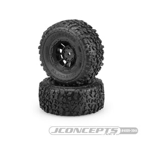 Pneus RC JConcepts Landmines prémontés sur roues Hazard JCO3351B, format 1.9", pour accessoires crawler et pneus tout-terrain RC. Idéal modélisme RC, pneus scale RC et roues Traxxas Slash 2WD, 4x4, 4WD – Univers RcLoisirs.